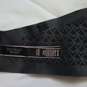 Victoria's Secret Multi-Way Bra Size 38D NO STRAPS